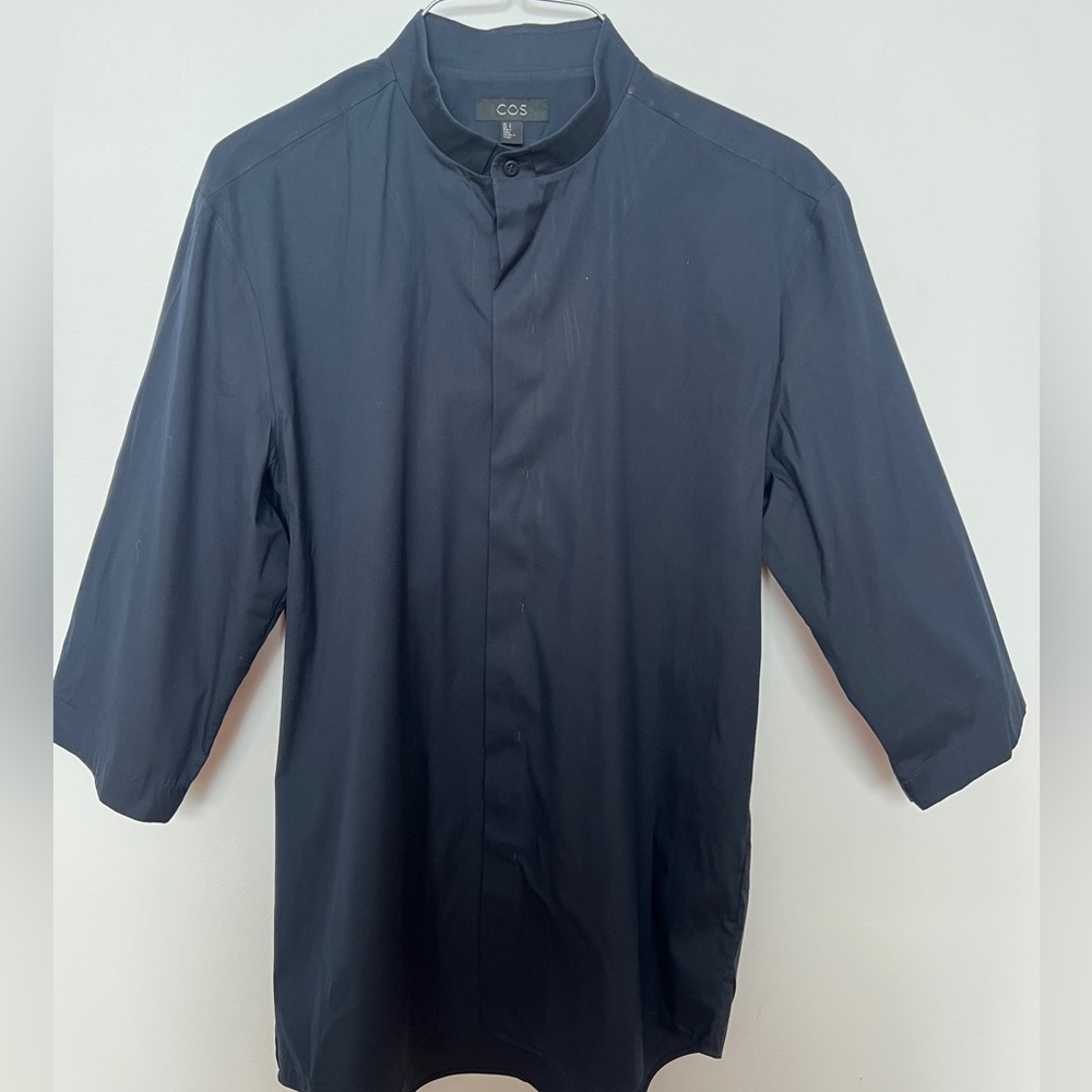 COS - BUTTON UP